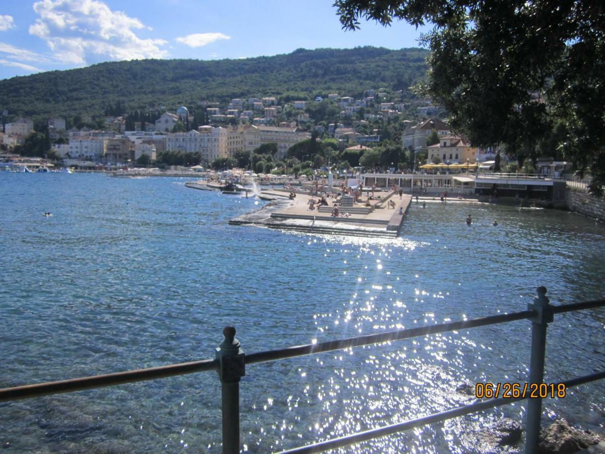 Apartman Paun Apartamento Opatija Exterior foto